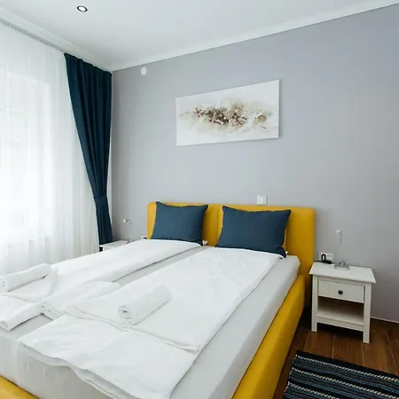 Mikic Apartment