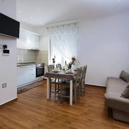 Mikic Apartment Palic
