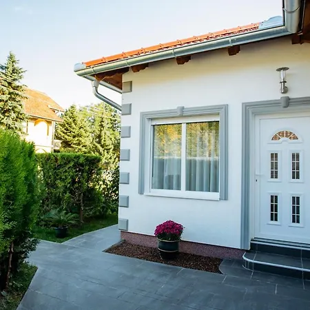 Mikic Apartment